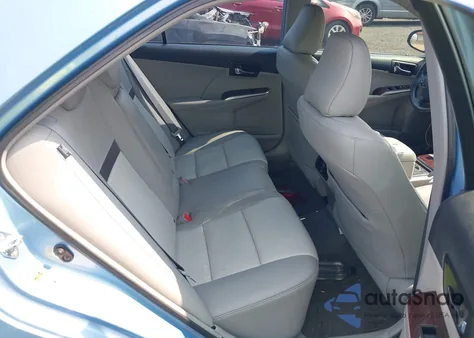 2012 Toyota Camry Se/Le/Xle z USA, uszkodzony, nr VIN 4T1BF1FK1CU613923